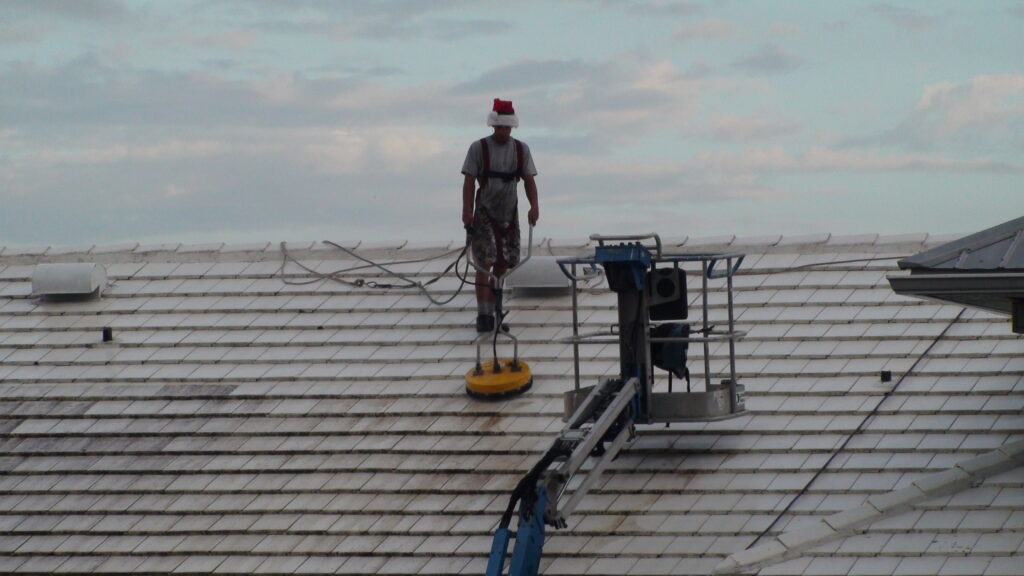 Commercial Roof Cleaning